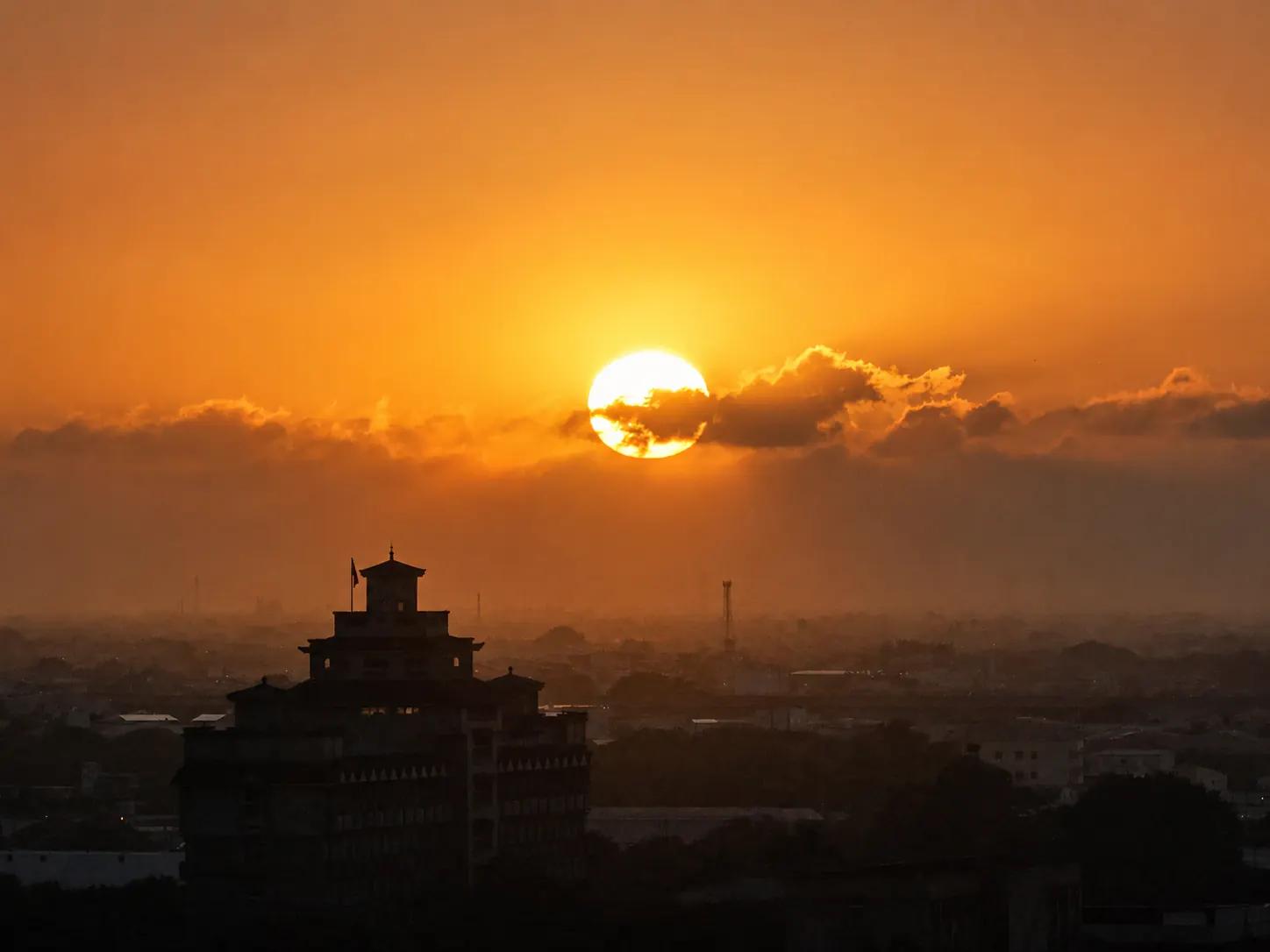 雲林西螺落日剪影空拍照片